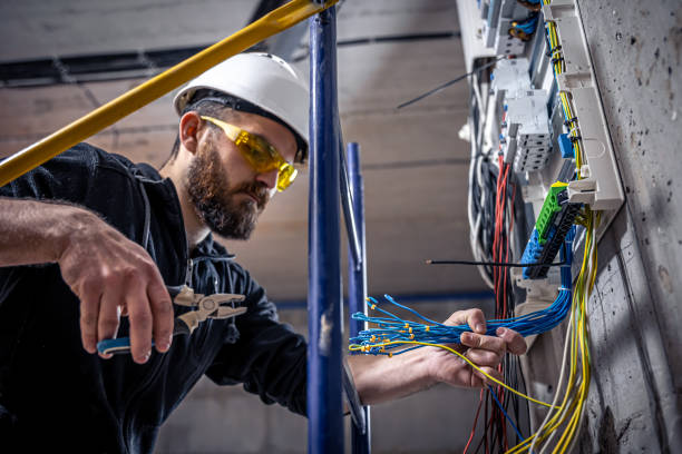 Best Electrical Outlet Repair  in Lenwood, CA